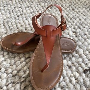 Mossimo thong sandals - Women’s size 9.5